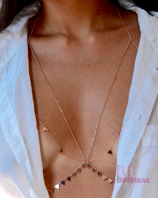 Edge of Golden Elegance Chain